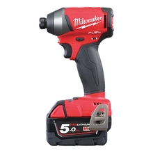 Milwaukee M18 FID-502X - Aku rázový utahovák 1/4&quot; šestihran 18 V / 5.0 Ah