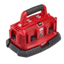 Milwaukee M1418C6 - Multi nabíječka (pro 6 akumulátorů)